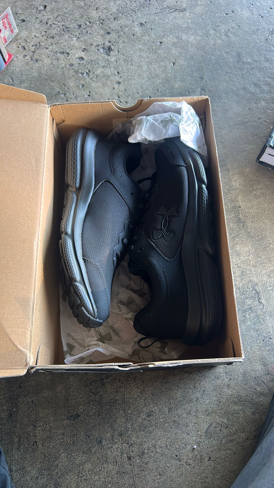 Under Armour Shoes 10.5 Wide