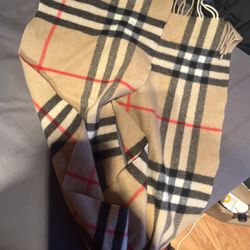 Burberry Scarf 