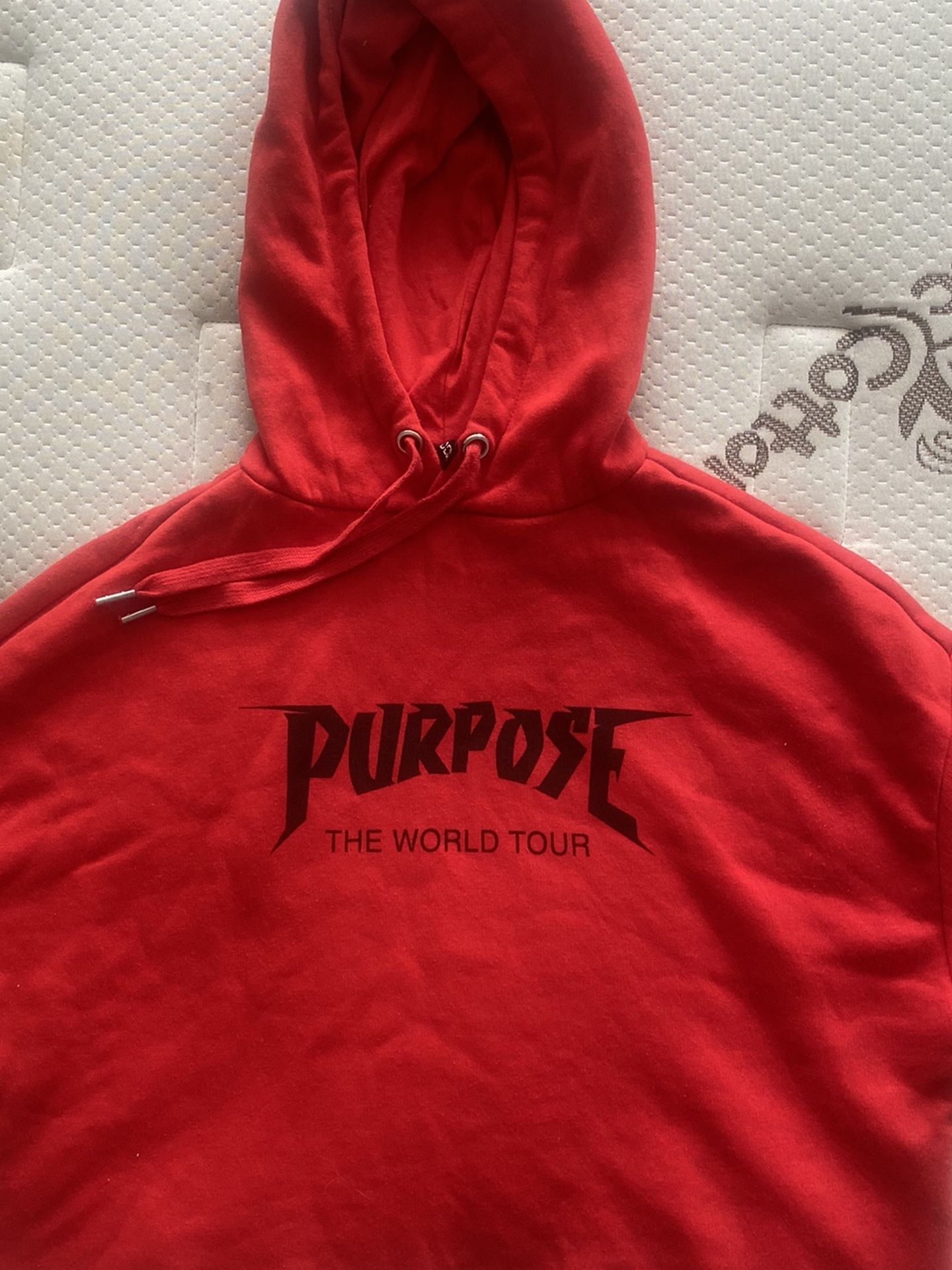 Small Crop Top Justin Bieber Sweater.