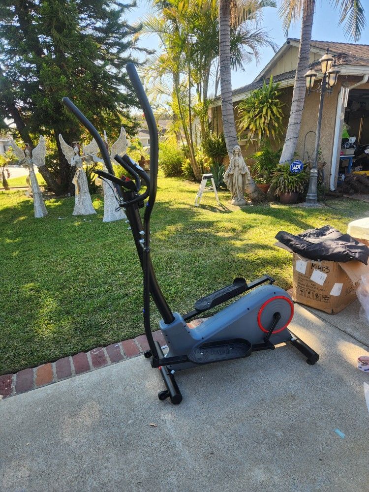 Elliptical Trainer. Brand New 