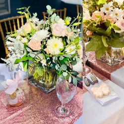 WEDDINGS FLOWERS FRESH AND BEAUTIFUL