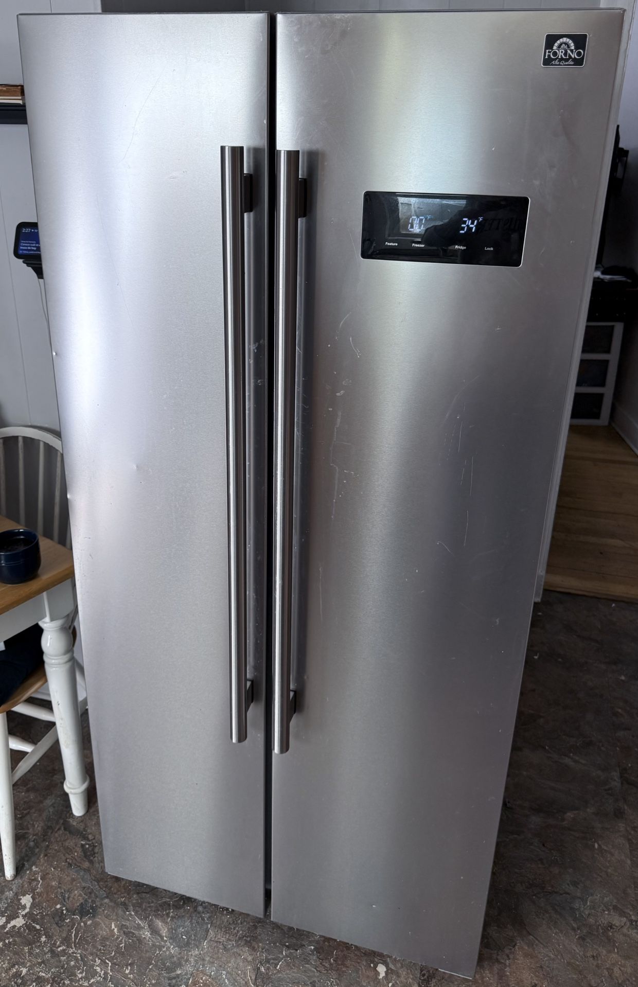 Refrigerator