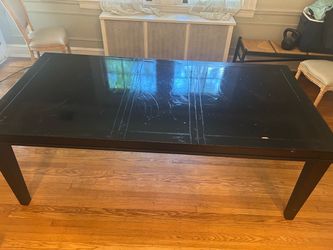 Dinning room table