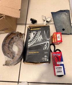 1985 Mitsubishi mighty Max parts