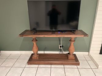 TV console table