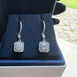 New Moissanite Earrings 1CT (0.5CT *2) 18K White Gold Plated Sterling Silver