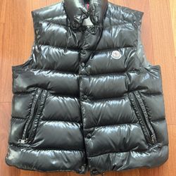 100% AUTHENTIC MONCLER TIB GILET VEST - Size 2