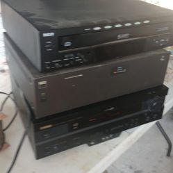Vintage Sterio Equipment 