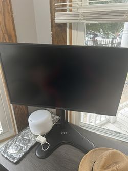 Monitor With Adjustable Base