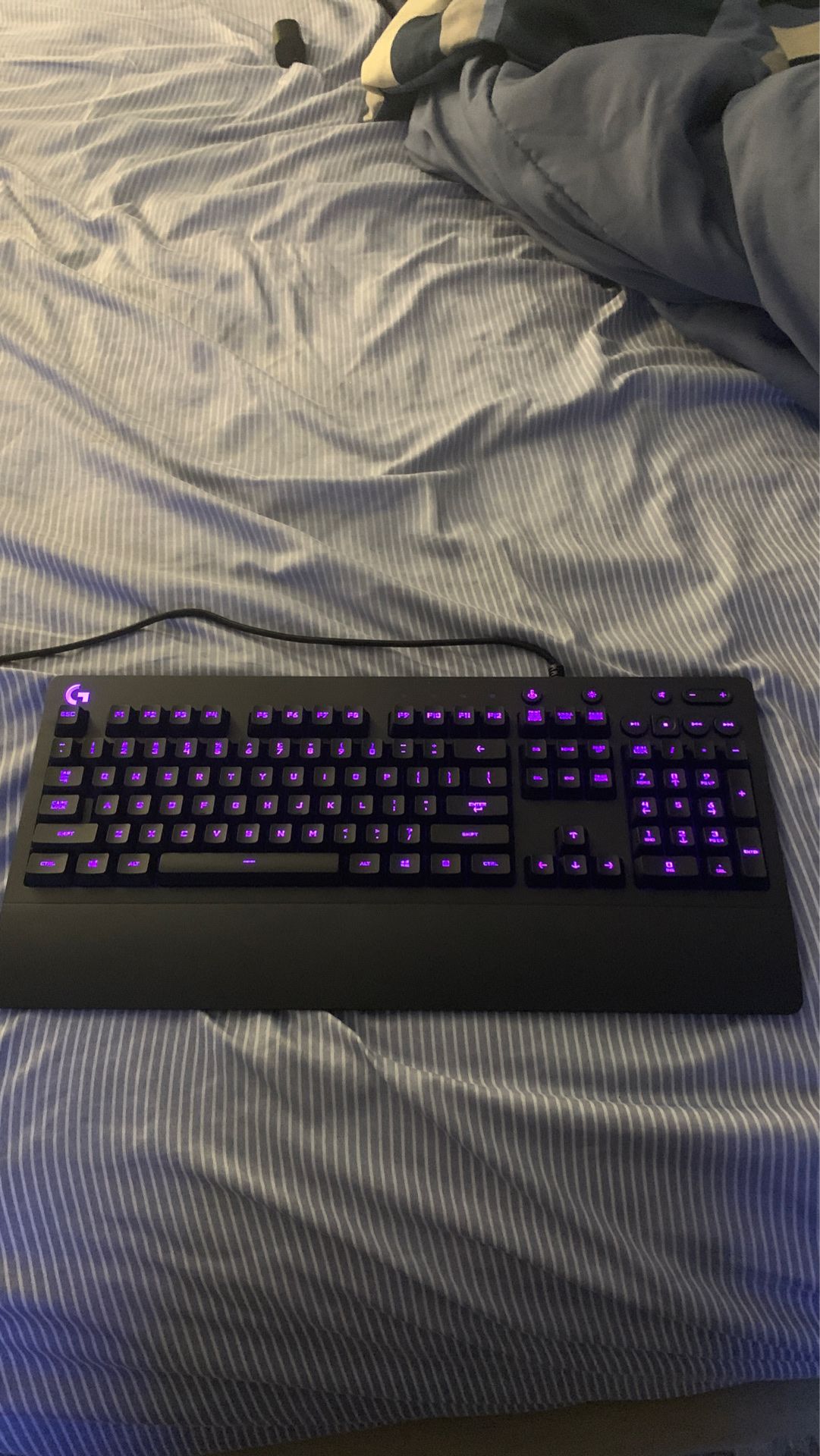 Very good gaming keyboard