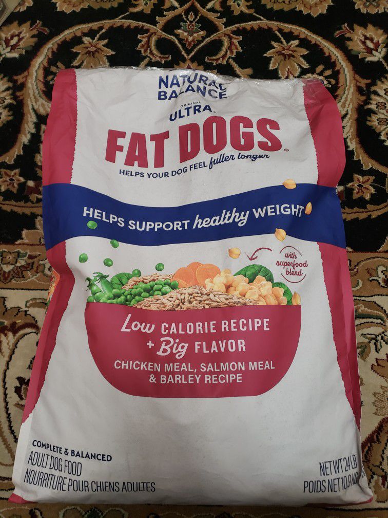 Natural Balance Dog Food 16.5lbs Bag Chicken,  Salmon & Barley Best By 2025