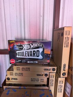 🔥 Hot Wheels Boulevard 2025 Factory Set (Walmart Exclusive) 🔥