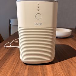 Levoit LV-H132 HEPA Air Purifier – Quiet Bedroom Size