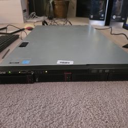 Lenovo ThinkServer 1U | Dual Intel Xeon E5-2407 (8 Cores) | 20GB RAM | 500GB HDD | Homelab Ready