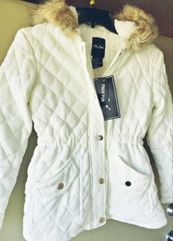 Kids Teen's  White  Warm Jacket. Size 12-14 