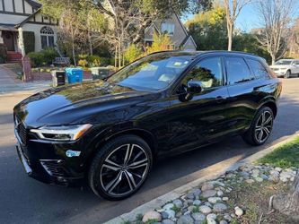 2021 Volvo XC60 Recharge T8 R-Design