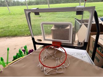 Door basketball hoop