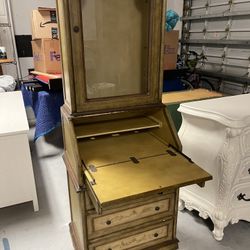 Writing Desk with Book Shelves And Drawers