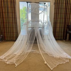 Summer Mosquitos nets 