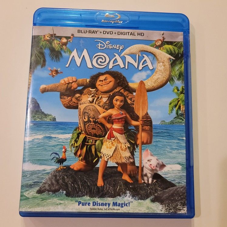 $6 BLU RAY , DISNEY MOANA. BLU RAY / DVD COMBO ONLY NO DIGITAL $6. OR TRADE FOR A MOVIE TITLE I DO NOT ALREADY OWN.