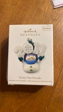 Hallmark Keepsake Frosty Fun Decade 2011 Ornament