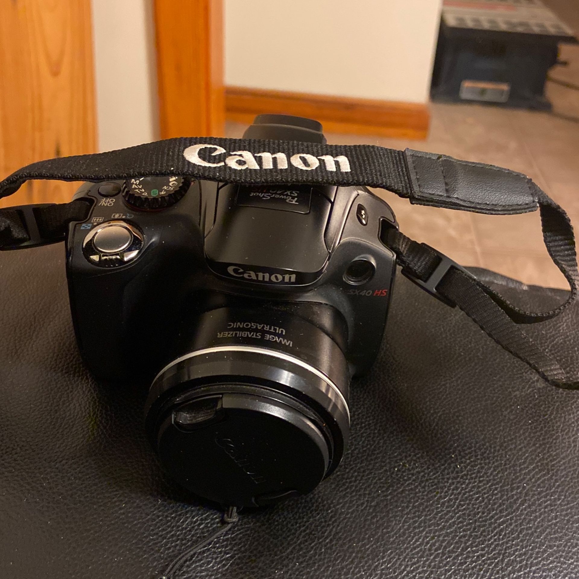 Canon Sx40 Hs Digital Camera $100