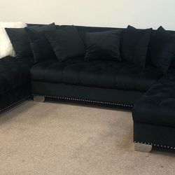 Three piece sectional set