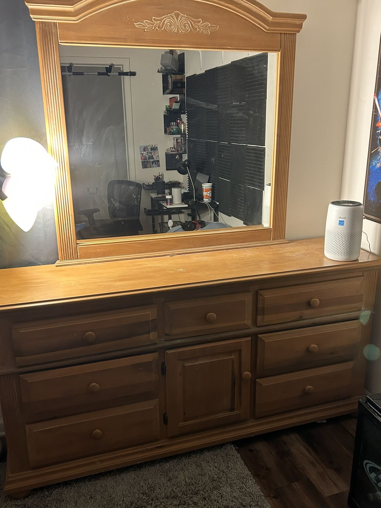 Dresser And 2 Nightstands Solid Wood