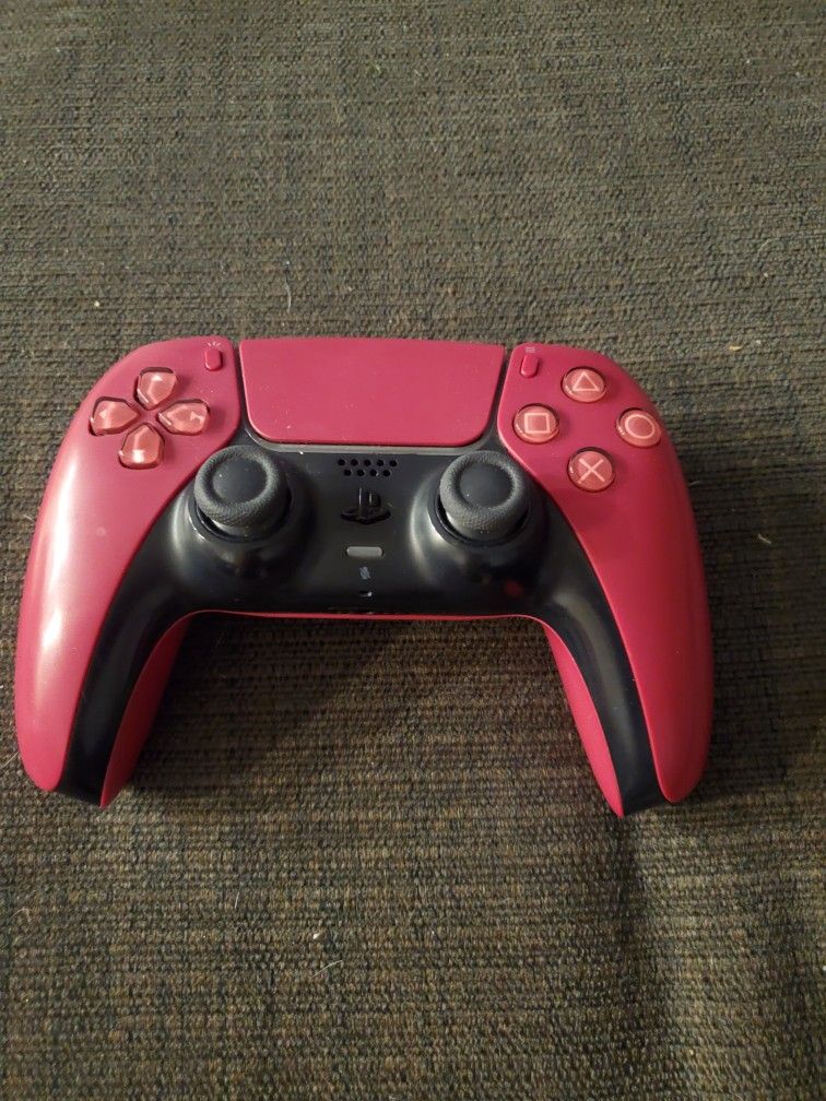 PS5 Volcanic Red Controller