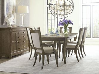 American Drew Anson Swansen Extendable Dining Table (Seating for 10)