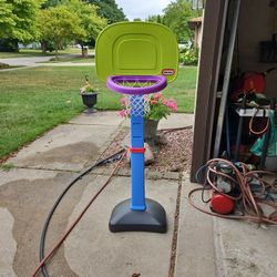 Little Tikes Basketball Hoop