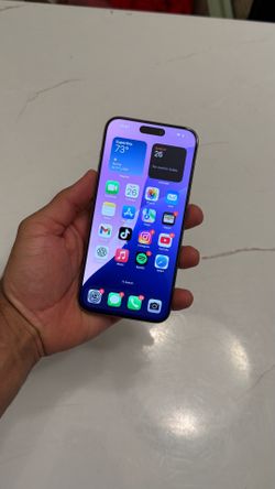 Apple iPhone 15 Pro Max (1TB) - Natural Titanium
