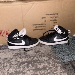 Used Jordan 3.5 Boys