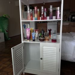 Storage Cabinet / Perfume Organizer