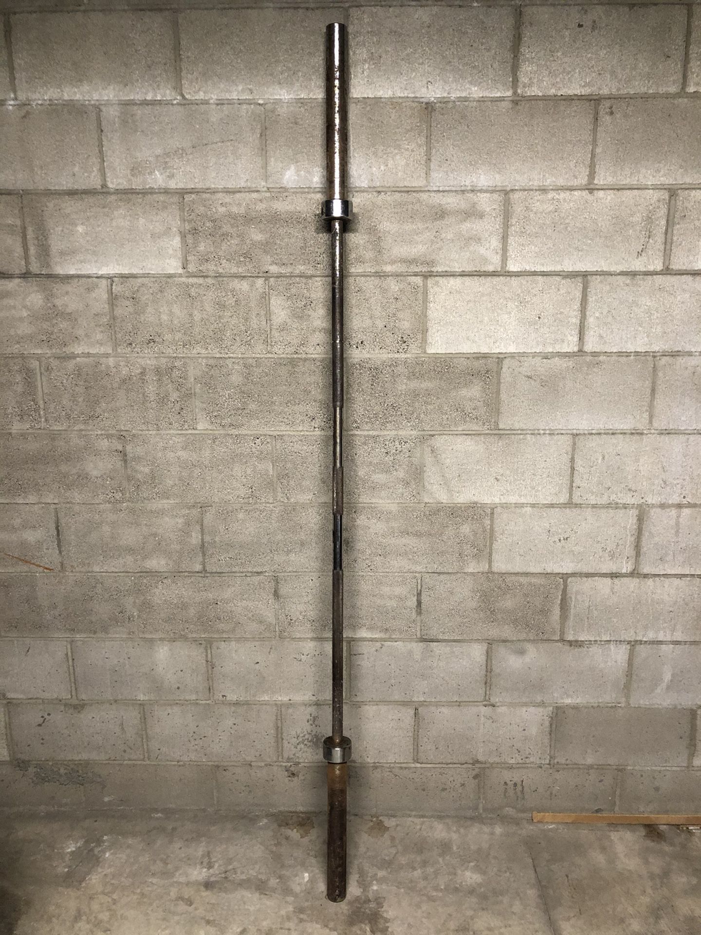 Olympic 2” Barbell - 7 Feet & 45 lbs - for Olympic 2” Weights
