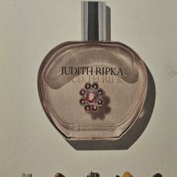 Judith Ripka
RUNWAY ROSE

 0.27oz