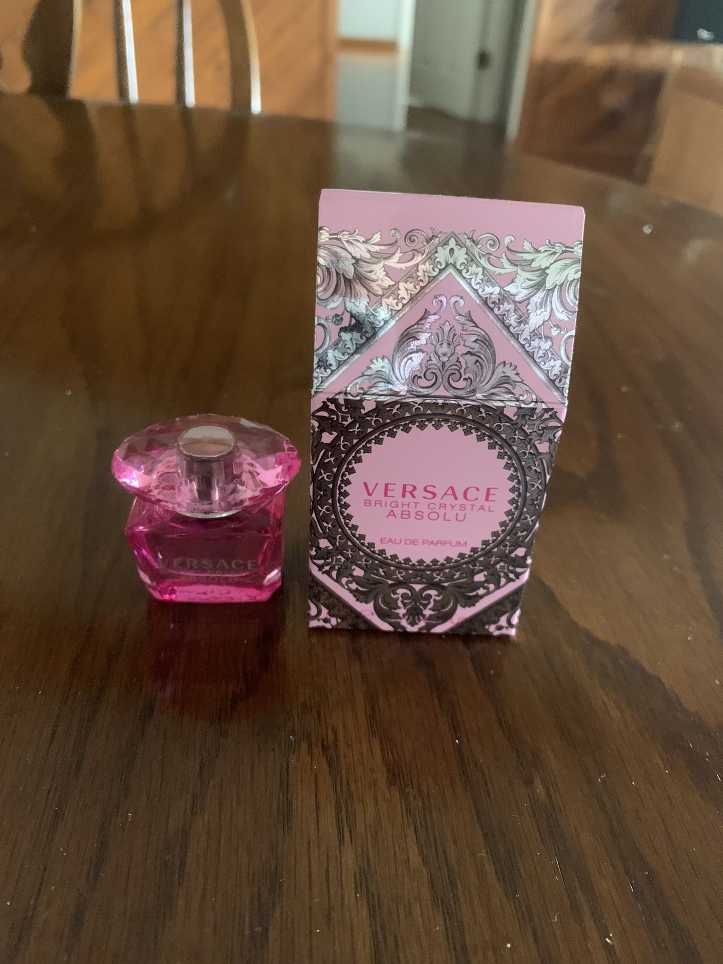 BRIGHT CRYSTAL ABSOLU WOMEN 0.17 OZ EAU DE PARFUM MINI BOX by VERSACE