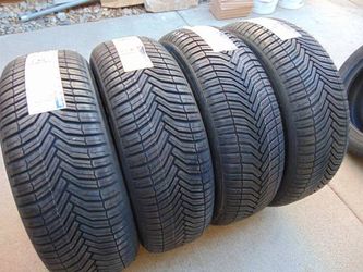 4 New 235 65 17 Michelin CrossClimate SUV Tires 104V *50,000 Mile Tire Date 2023 & 2024