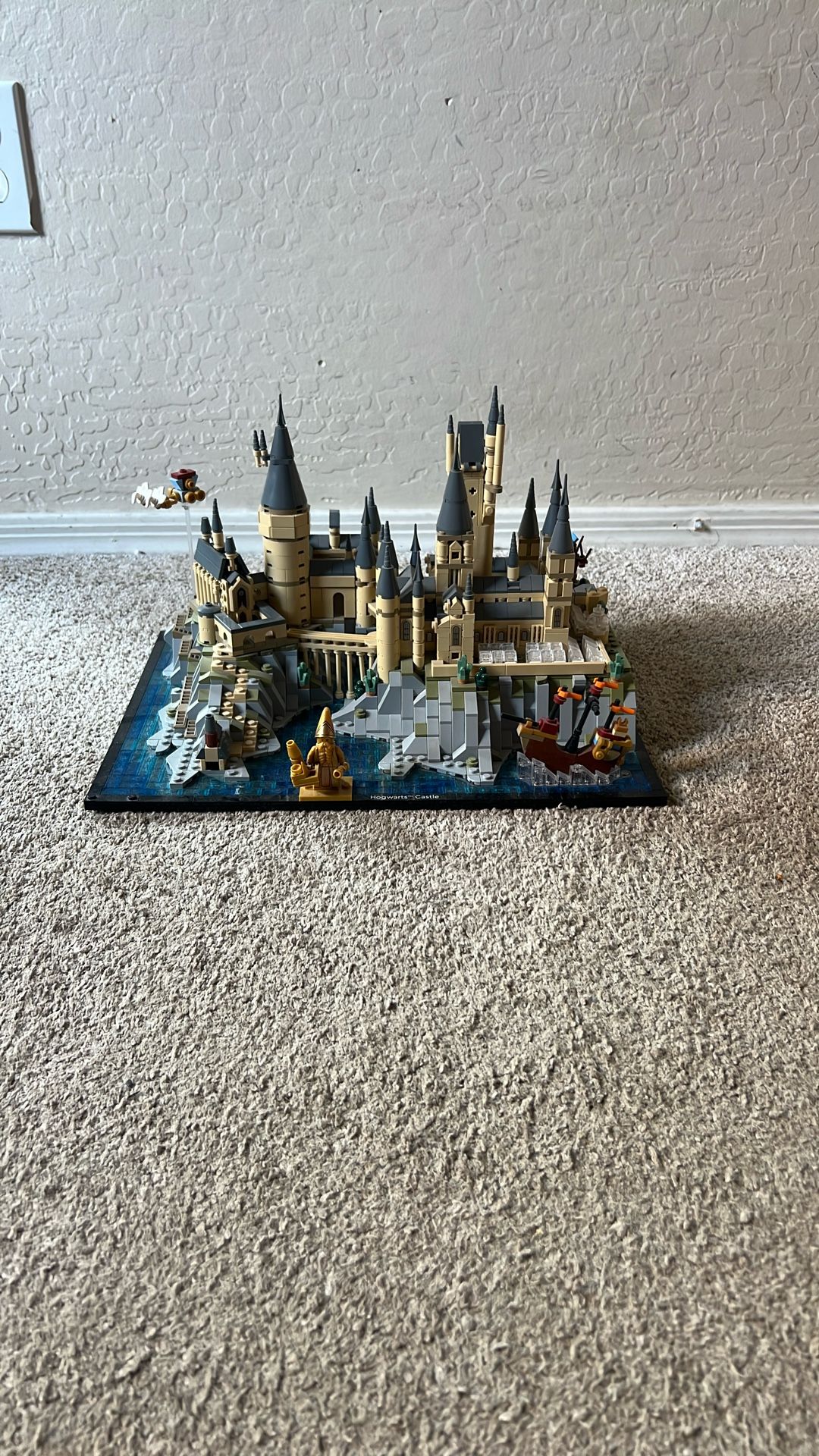 Lego Harry Potter Hogwarts Castle And Grounds