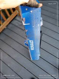 Heavy Duty Kobalt Sawhorses - Pair, 1100 lb Capacity