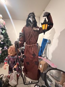 Halloween Decor