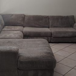 1,200 OBO 5 Seat Sectional For Sale