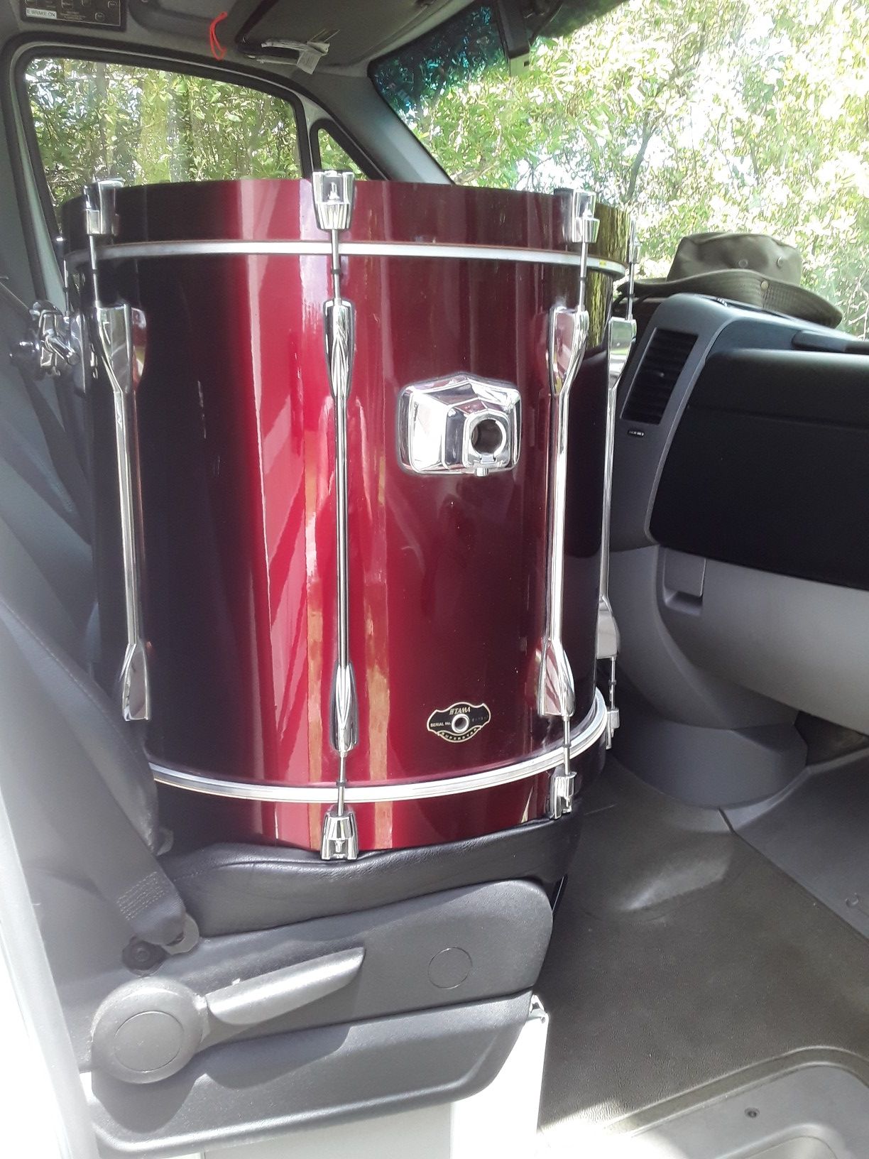 Tama 5 piece brand new drum set including Hardware and symbols and seat