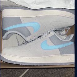 Nike Air Force 1 Size 11.5