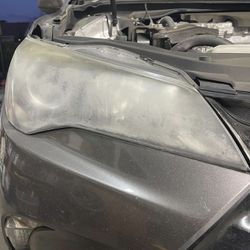 Clearing Up Headlights 