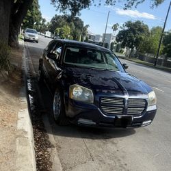 2005 Dodge Magnum