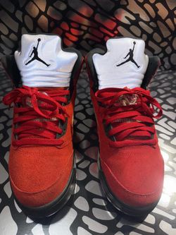 Jordan 5 Raging Bull SZ10
