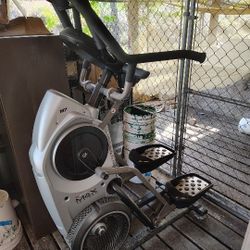 Bowflex Max Trainer M7, Maxi climber, Pro-Form Stationary Bike