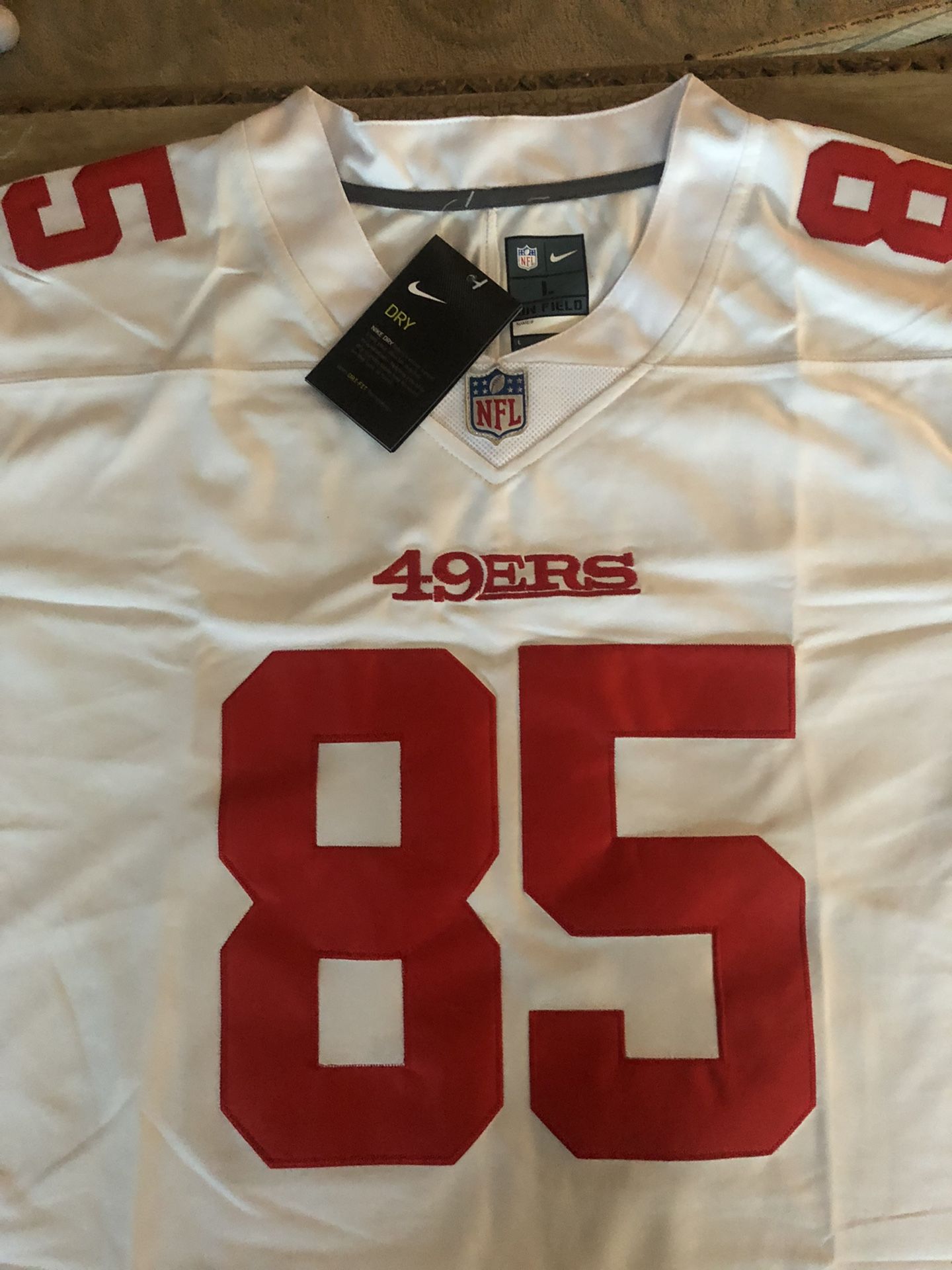 NEW GEORGE KITTLE JERSEY MENS LARGE WHITE SAN FRANCISCO 49ers for Sale in  Thousand Palms, CA - OfferUp