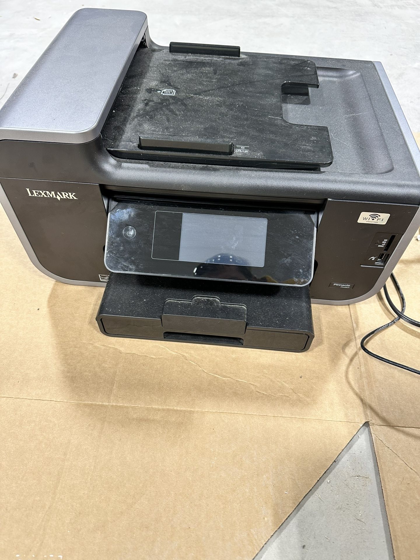 Printer/copier/scanner 